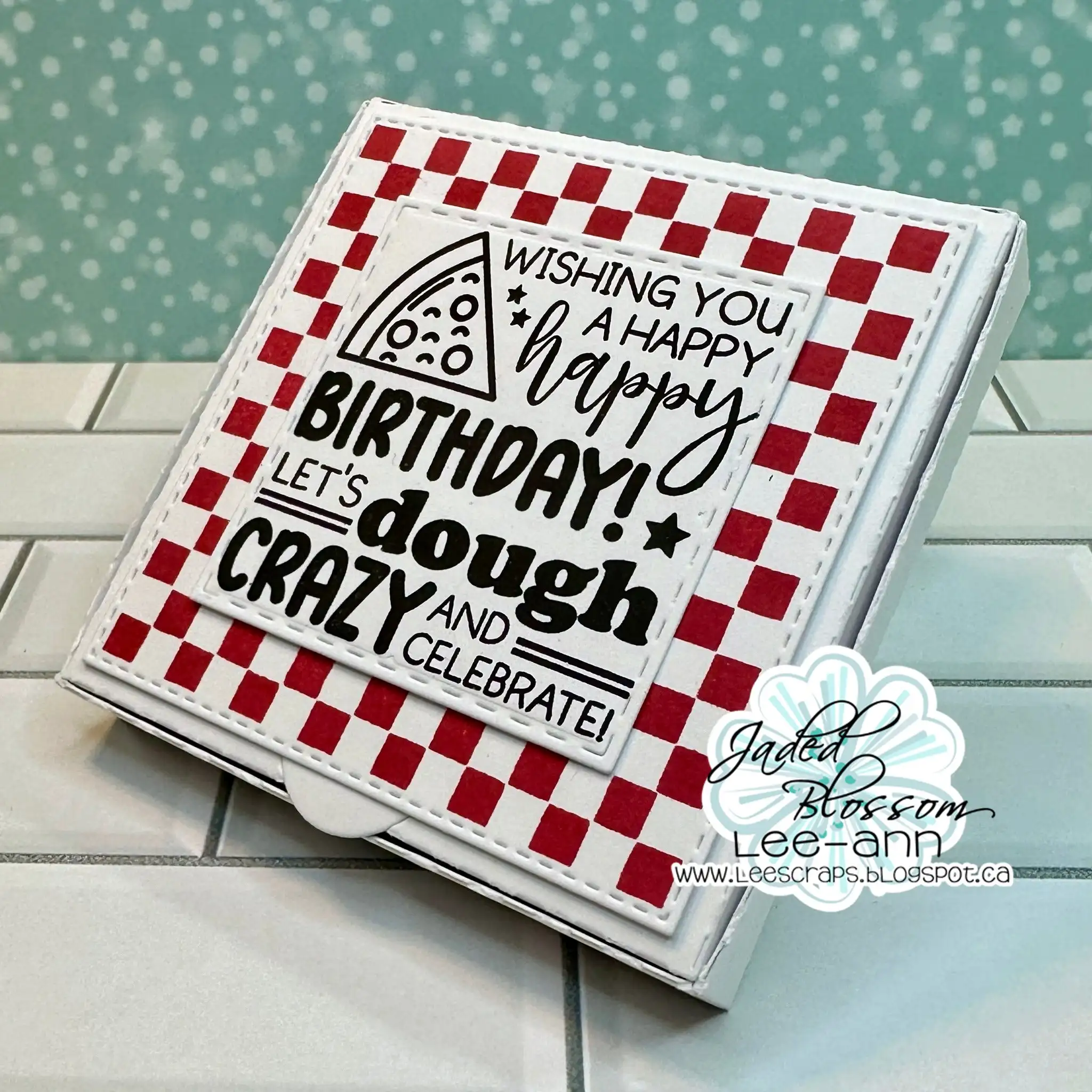 Pizza Box Build a Booth Pizza  - Candle Making Guide recensie en prijs